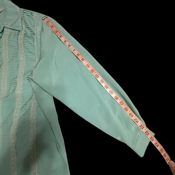 Vintage Susan Hutton Mint Green Pleat and lace detail long sleeve blouse size 14 - Picture 10 of 11